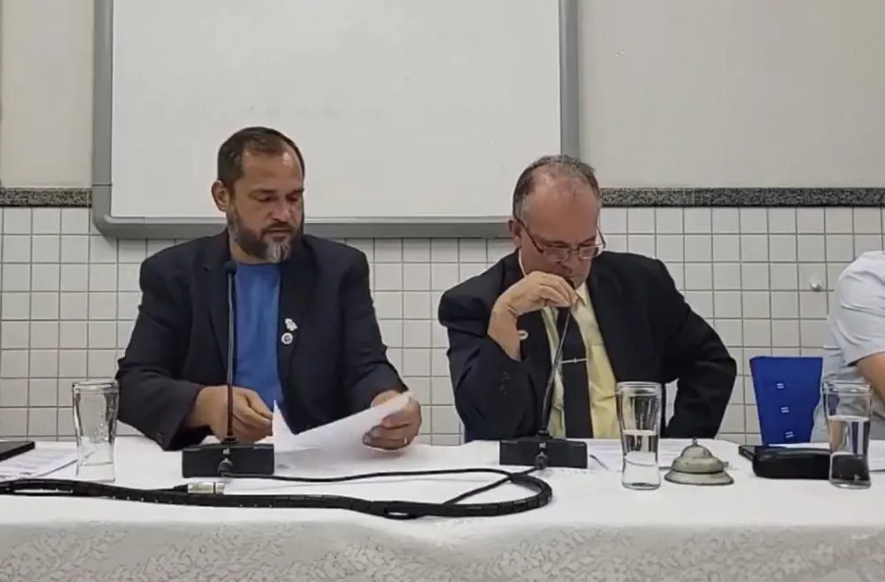 Sargento Aguilar é reeleito para a presidência da Câmara de Vereadores