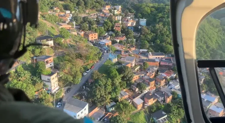 Polícia faz operação contra integrantes do TCP em Morros de Vitória