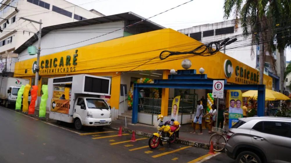 Cricaré Supermercados reinaugura loja em São Gabriel da Palha