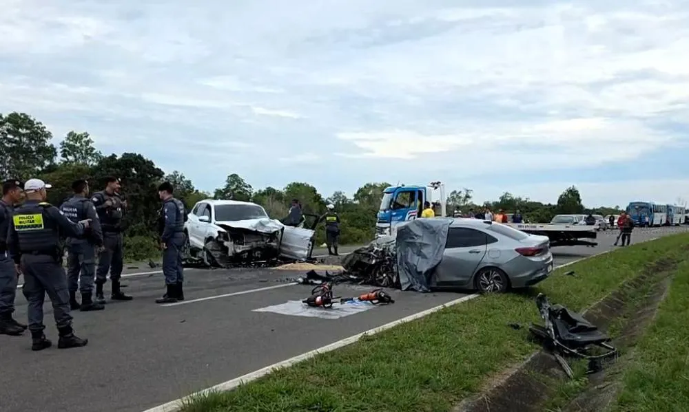 Mãe, filha de 7 anos e motorista de prefeitura morrem em acidente na Rodovi do Sol