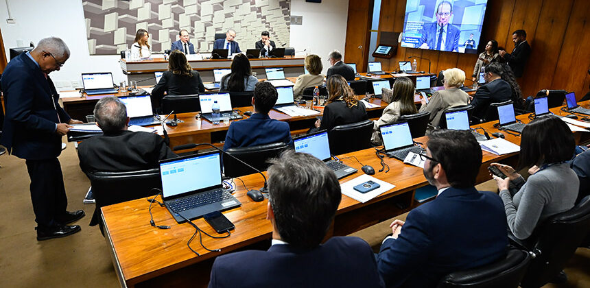 CAE vota benefícios para pesquisadores, ‘soldados da borracha’ e microempresas