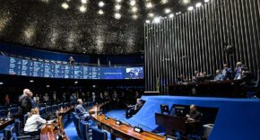 Aprovadas penas mais severas para violência sexual digital contra menores