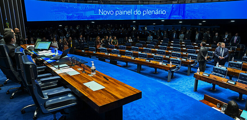 Entenda como funciona o sistema eletrônico das votações no Senado